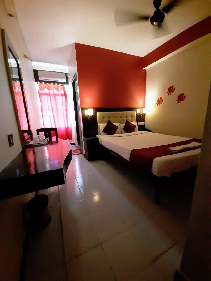 Ravi Krishna Inn Пондичерри Экстерьер фото