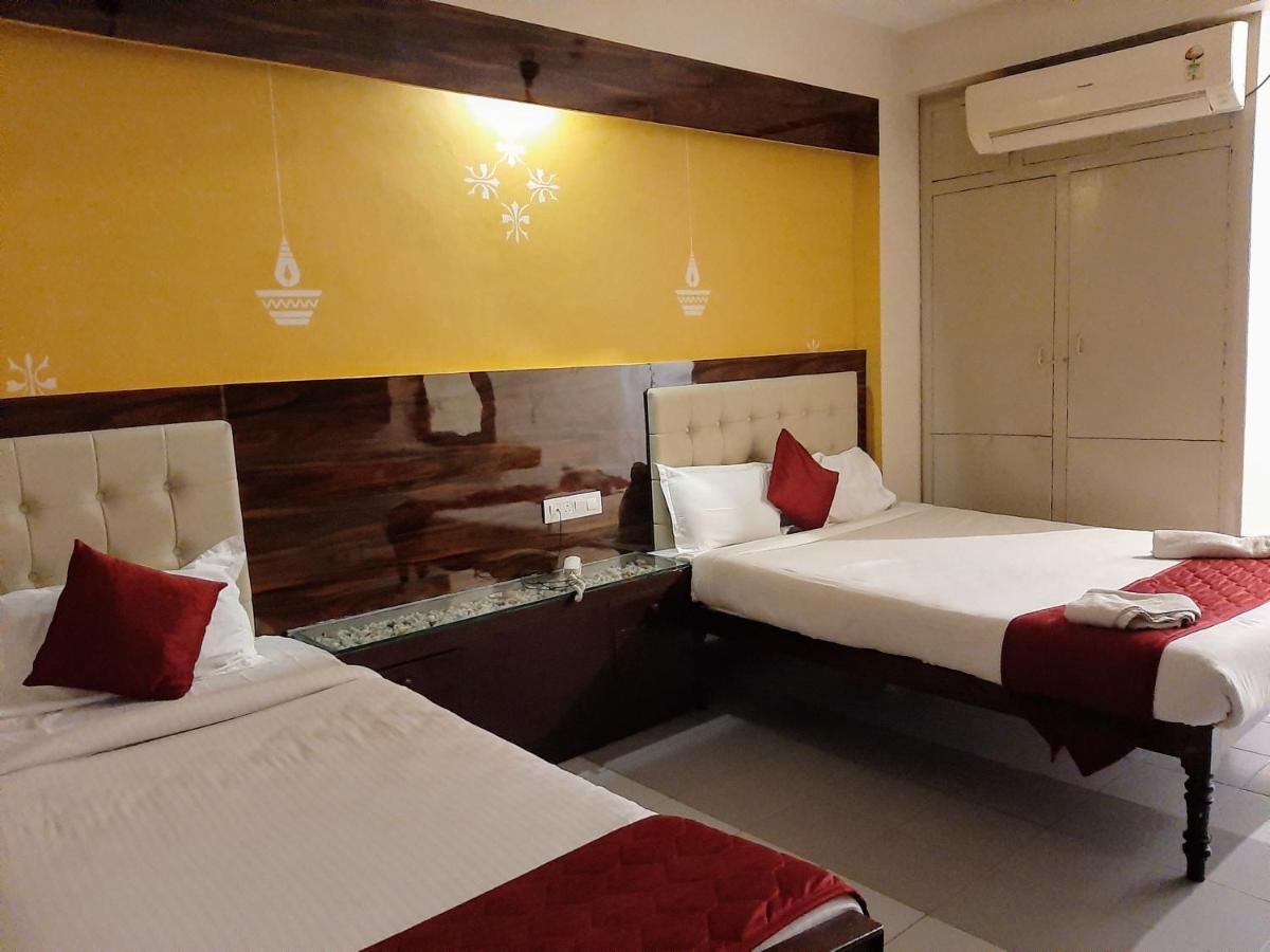 Ravi Krishna Inn Пондичерри Экстерьер фото